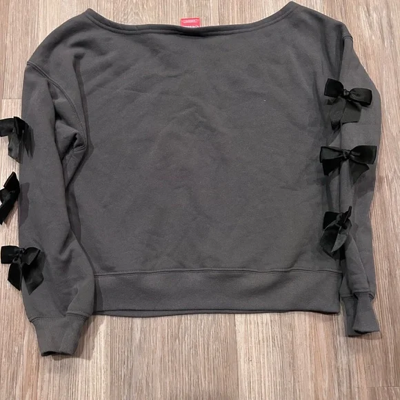 Diet Coke Grey Bow Crewneck Sweatshirt • Size XS - Picture 3 of 6